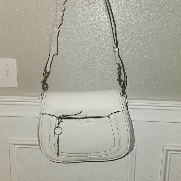 Marc Jocobs Empire city leather messenger bag. - Picture 1 of 8